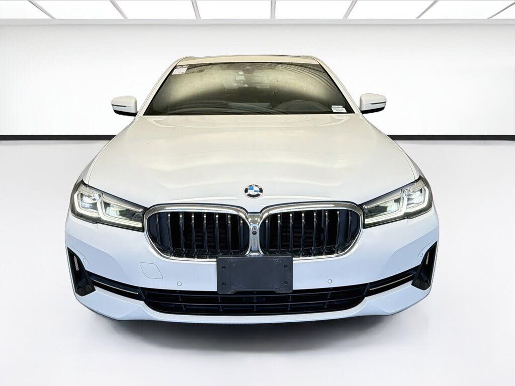 2021 BMW 530i