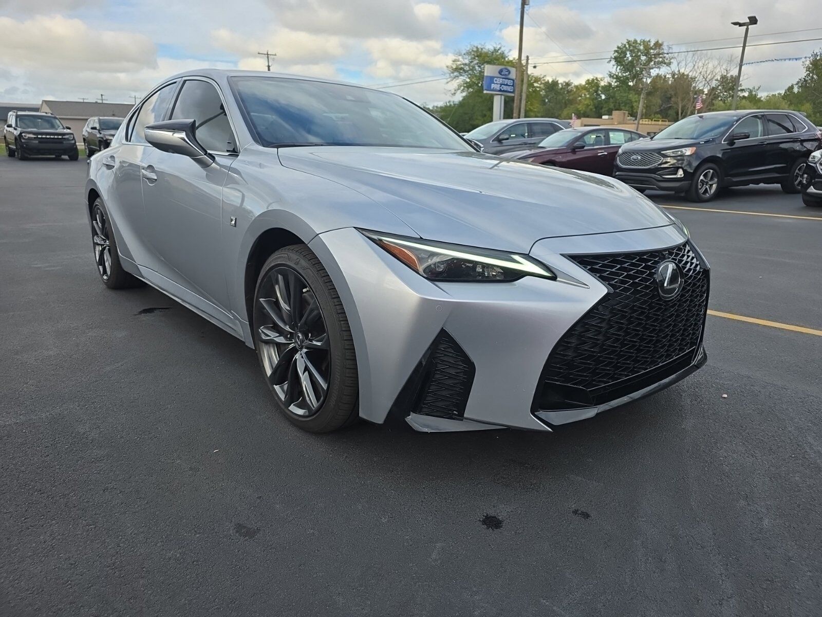 2022 LEXUS IS
