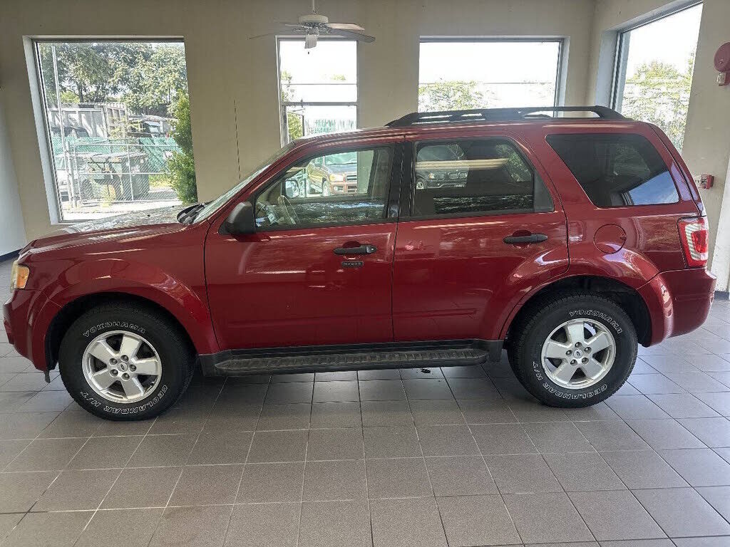 2011 FORD Escape