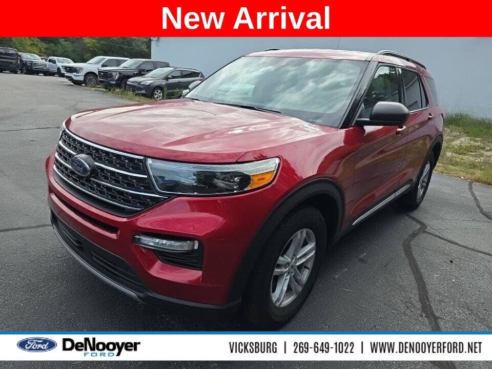2023 FORD Explorer