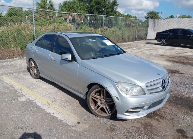 2011 MERCEDES-BENZ C-Class