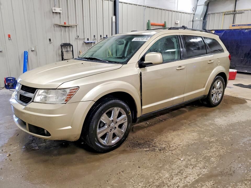 2010 DODGE Journey