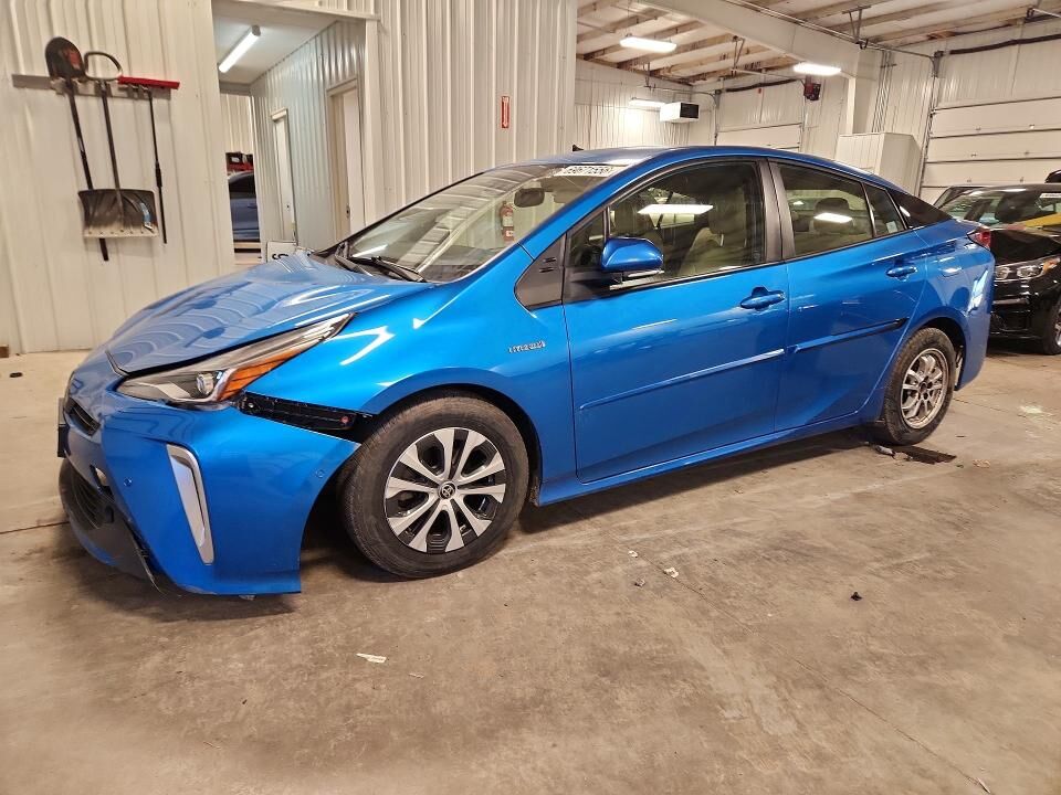 2022 TOYOTA PRIUS