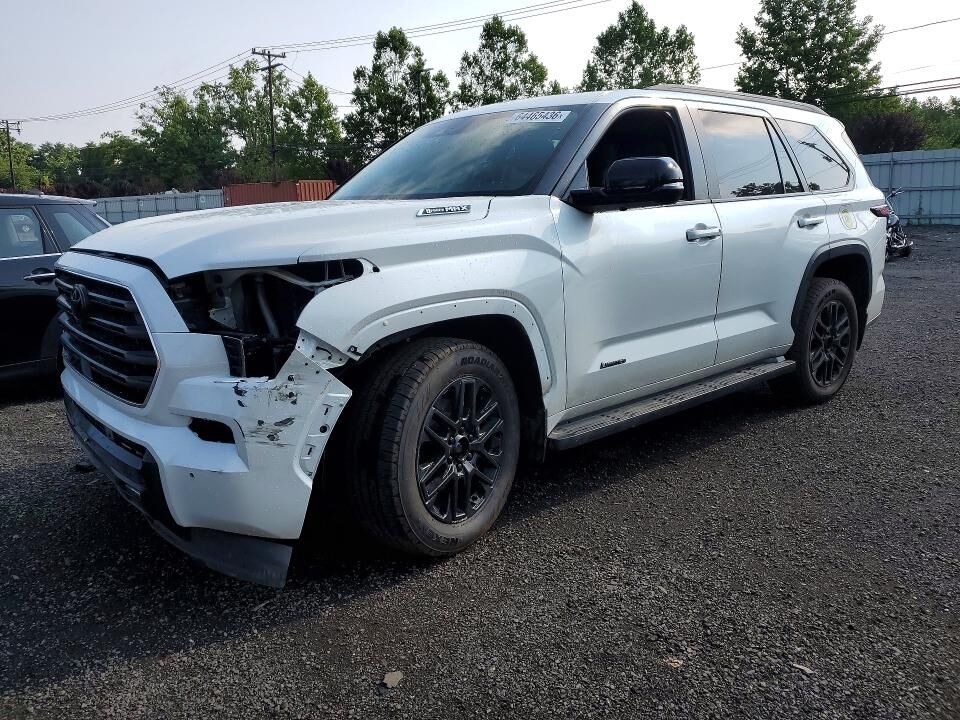 2024 TOYOTA Sequoia