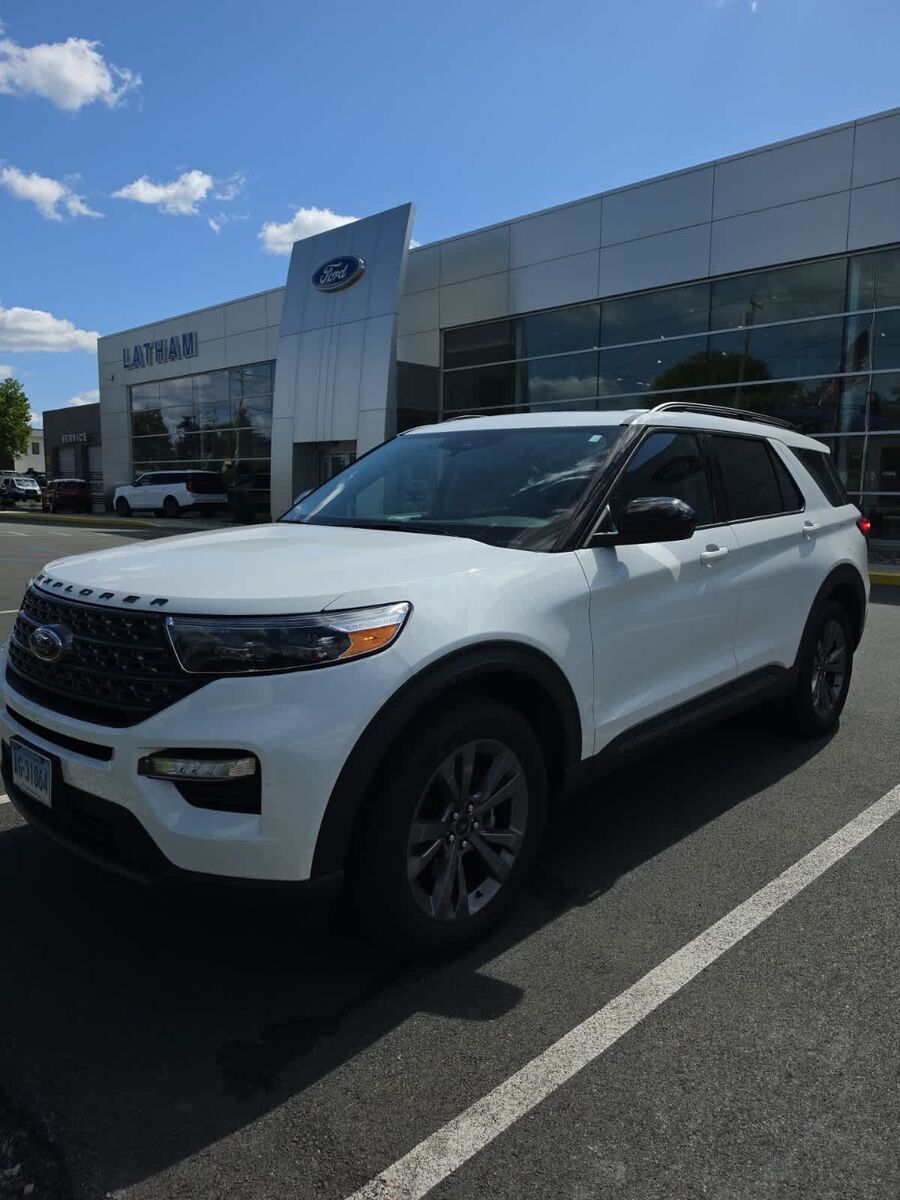 2022 FORD Explorer