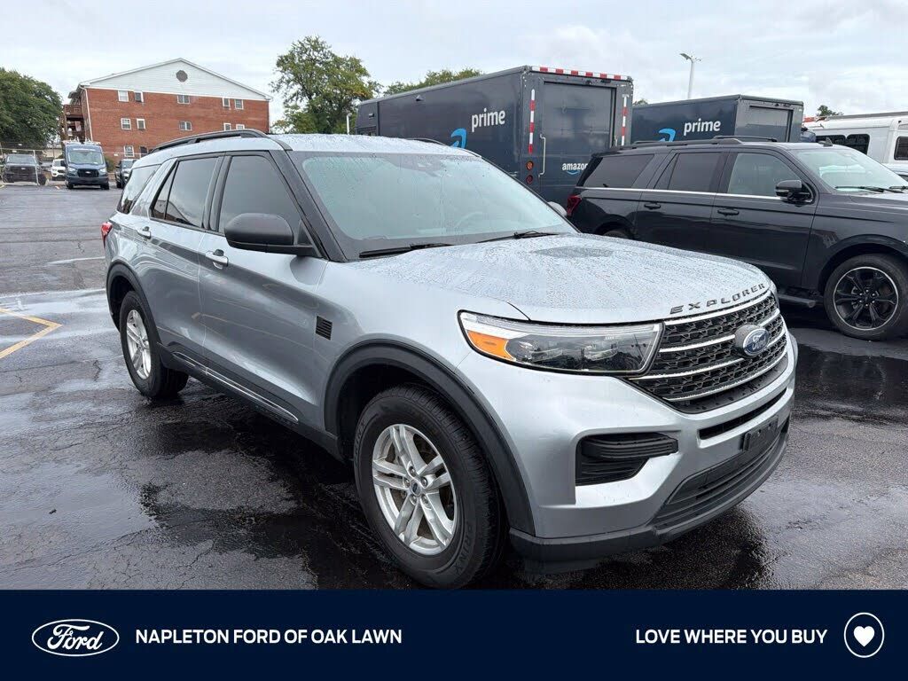 2023 FORD Explorer