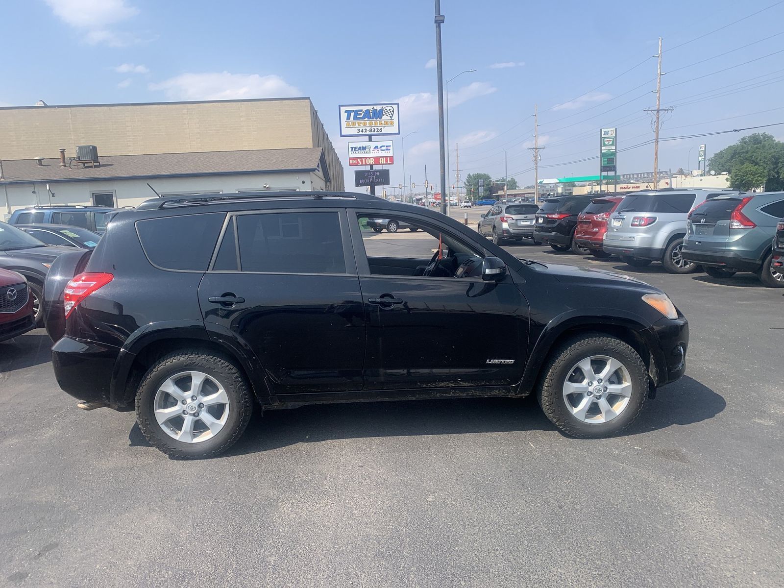 2011 TOYOTA RAV4