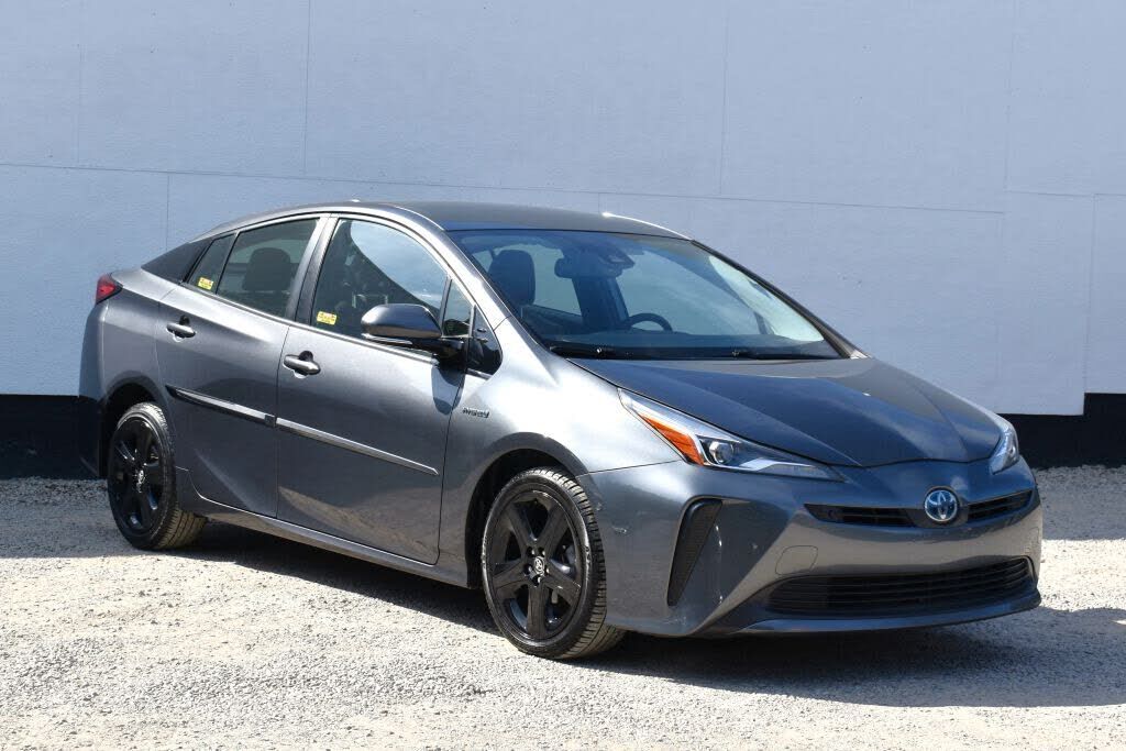 2020 TOYOTA PRIUS