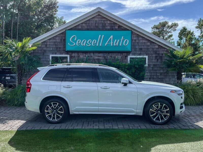 2018 VOLVO XC90