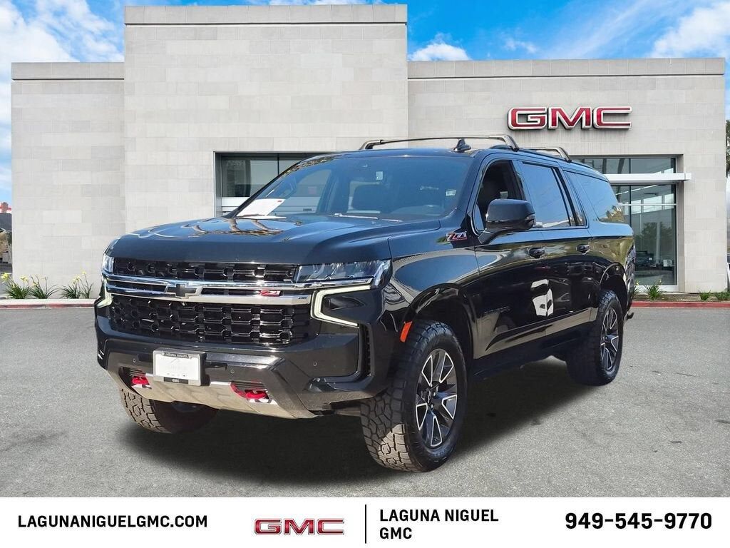 2022 CHEVROLET Suburban