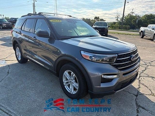 2023 FORD Explorer