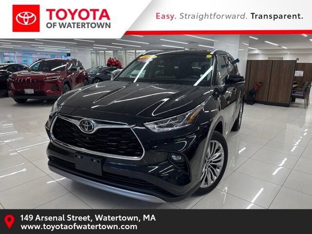 2025 TOYOTA Highlander