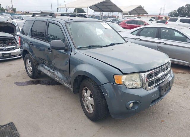 2012 FORD Escape