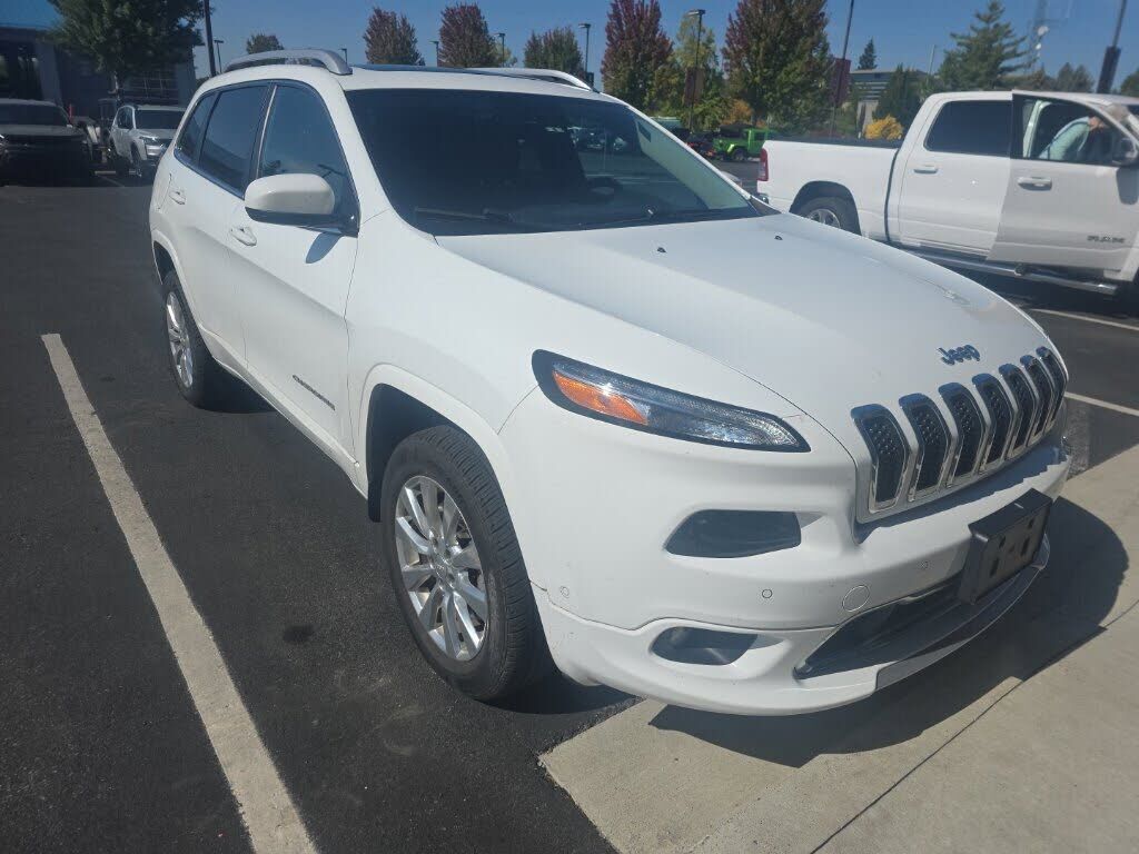 2017 JEEP Cherokee