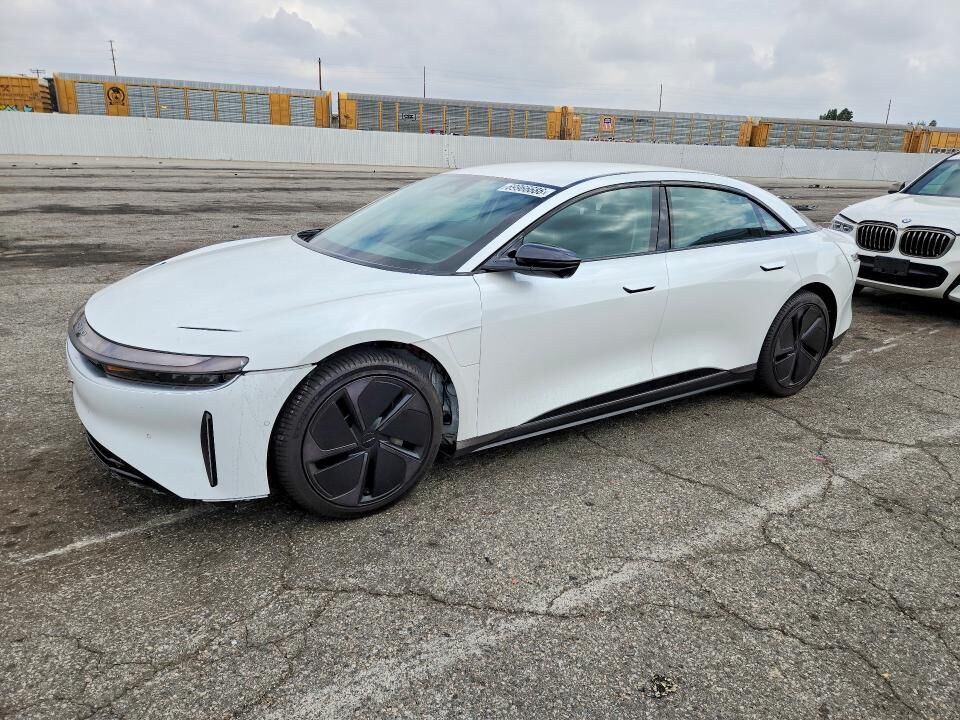 2025 LUCID Air