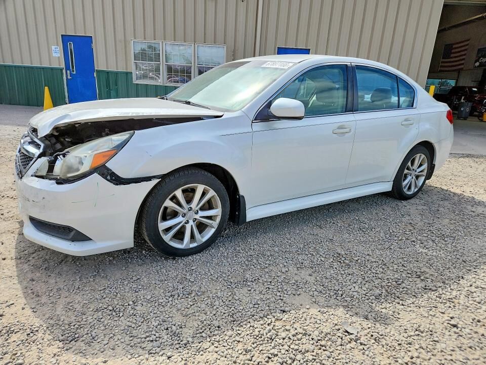 2014 SUBARU Legacy
