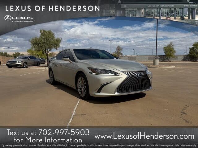 2021 LEXUS ES