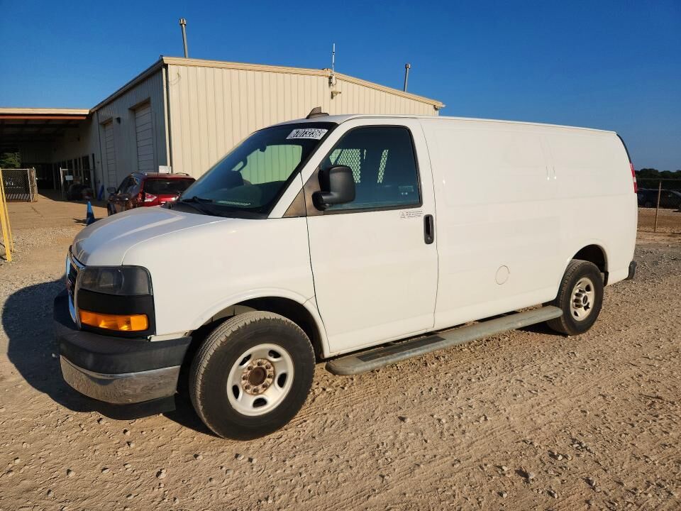 2020 GMC Savana
