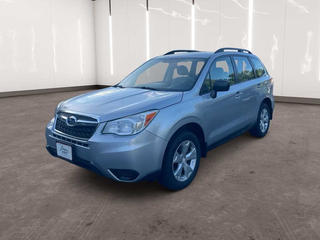 2016 SUBARU Forester