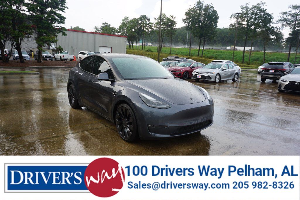 2022 TESLA Model Y
