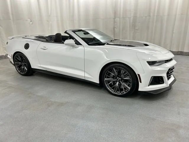 2022 CHEVROLET Camaro