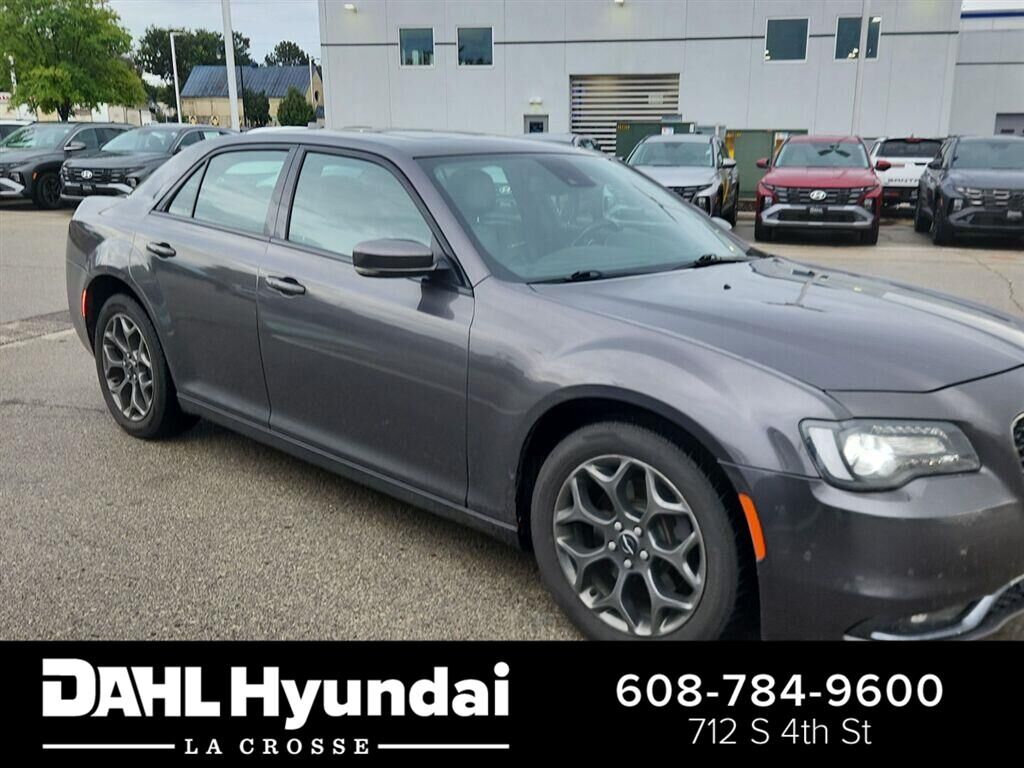 2018 CHRYSLER 300