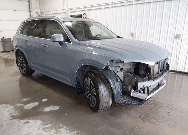 2020 VOLVO XC90
