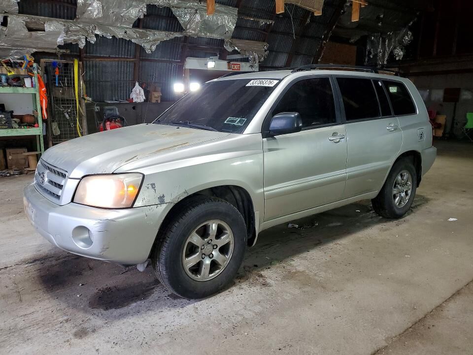 2004 TOYOTA Highlander