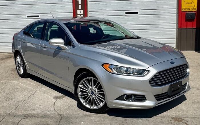 2014 FORD Fusion