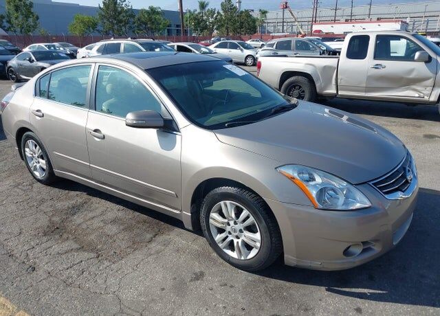 2011 NISSAN Altima