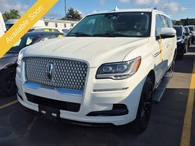 2022 LINCOLN Navigator L