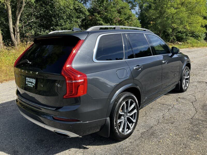 2017 VOLVO XC90