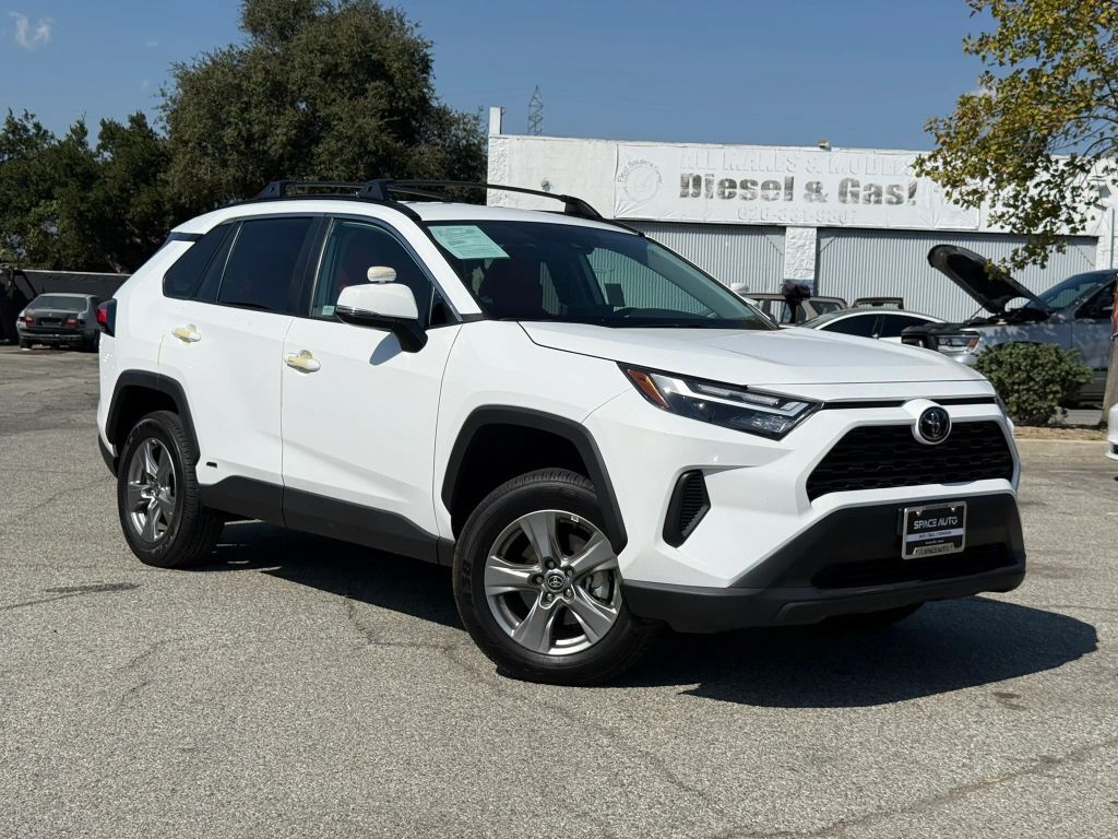 2025 TOYOTA RAV4