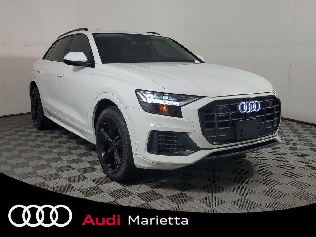 2023 AUDI Q8
