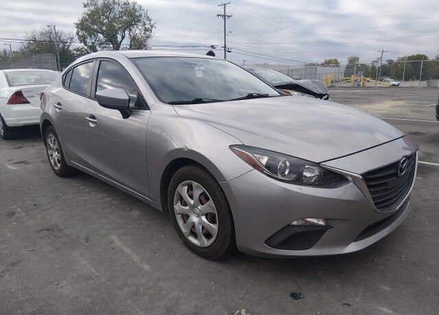 2015 MAZDA Mazda3