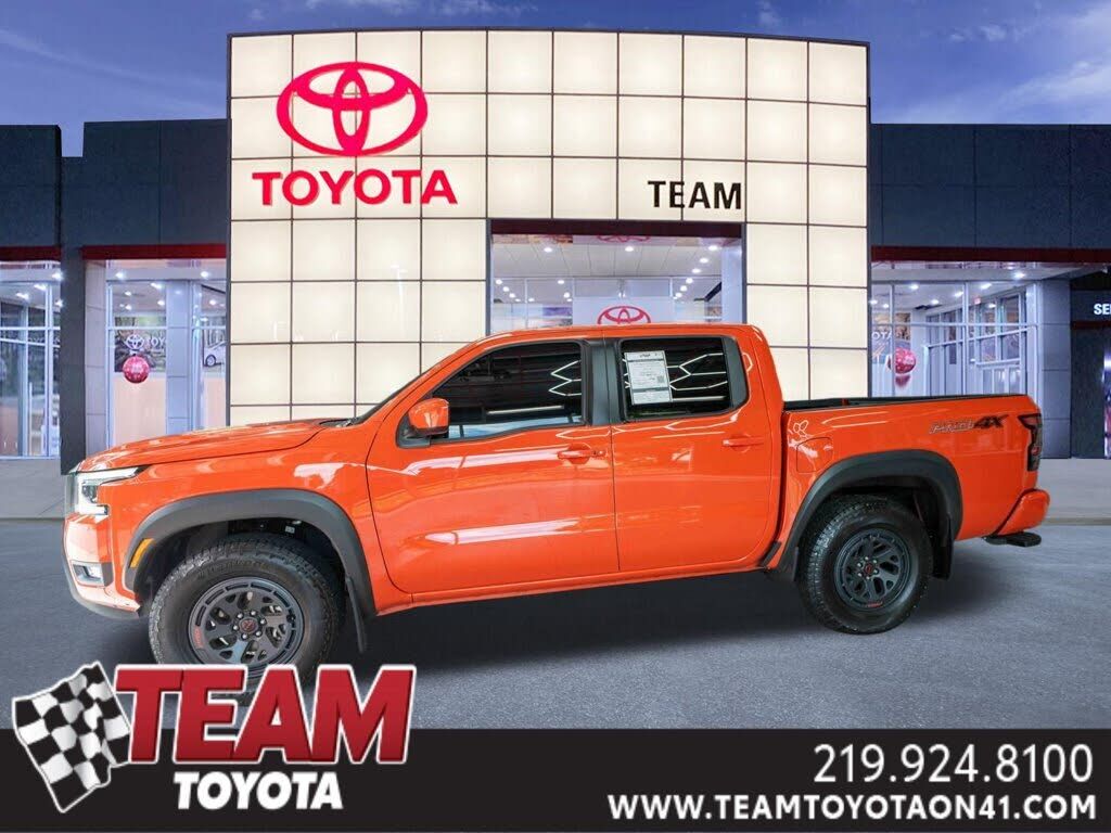 2025 NISSAN Frontier