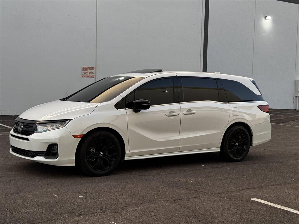2025 HONDA Odyssey