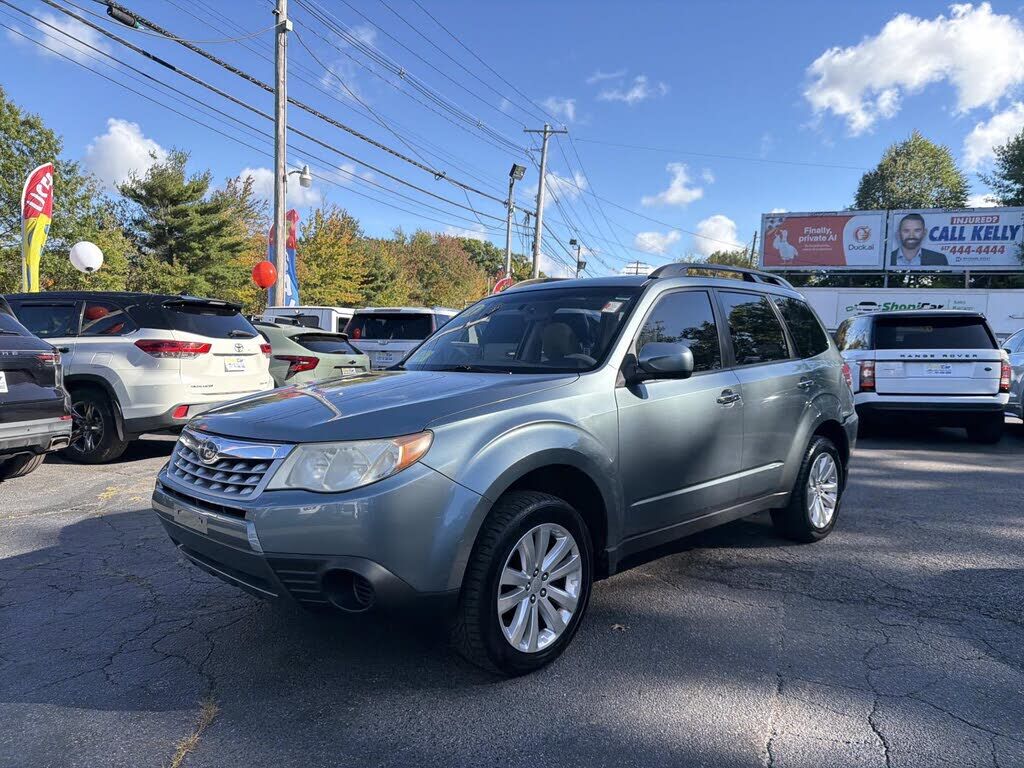 2011 SUBARU Forester