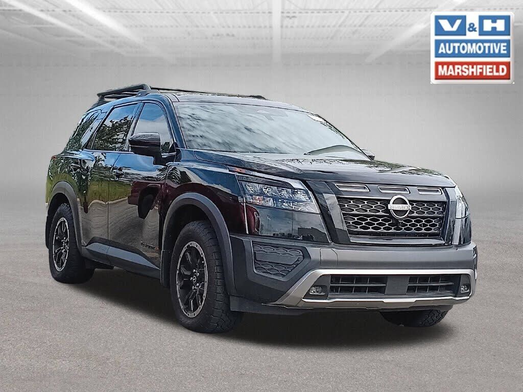 2024 NISSAN Pathfinder
