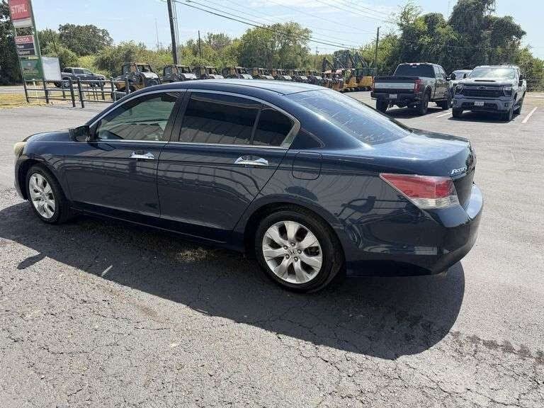 2010 HONDA Accord