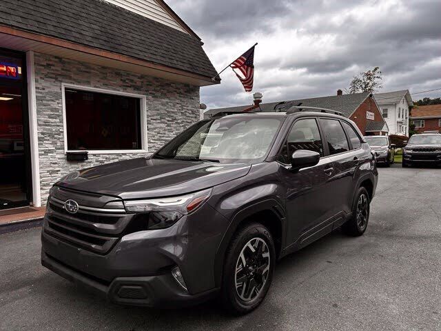 2025 SUBARU Forester