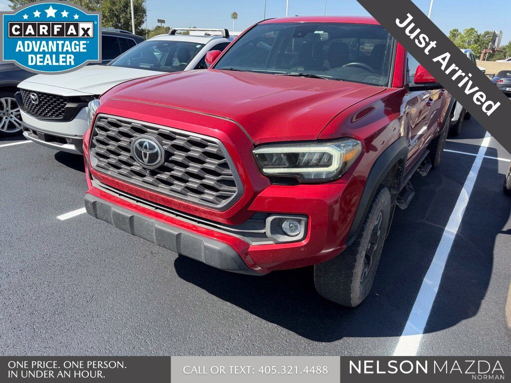 2020 TOYOTA Tacoma