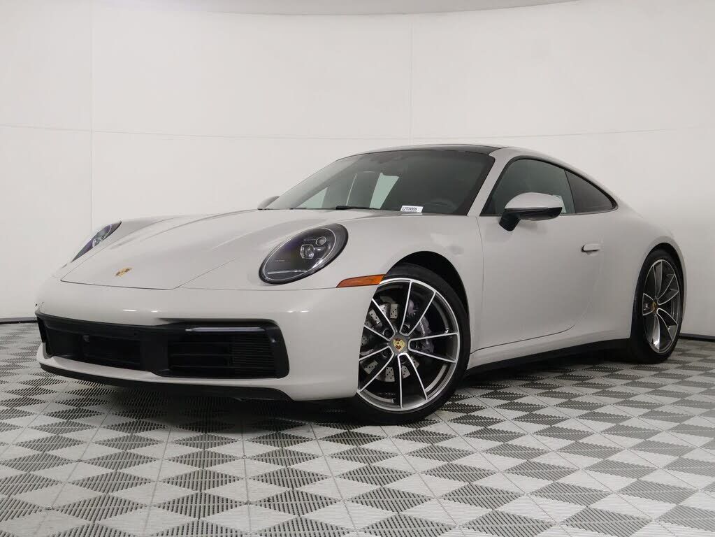 2024 PORSCHE 911