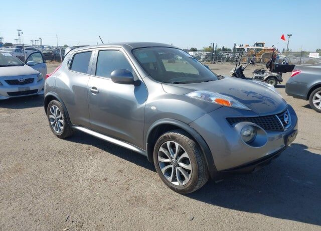 2011 NISSAN Juke