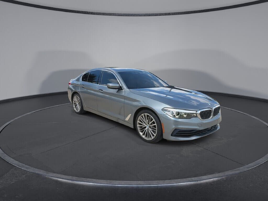 2020 BMW 530i