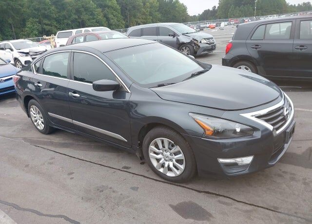 2015 NISSAN Altima