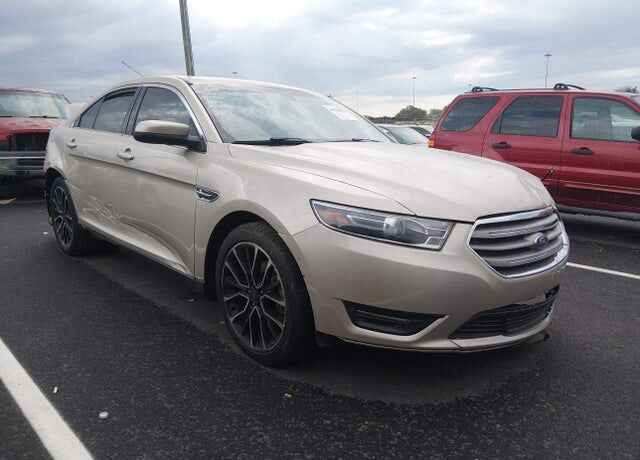 2017 FORD Taurus
