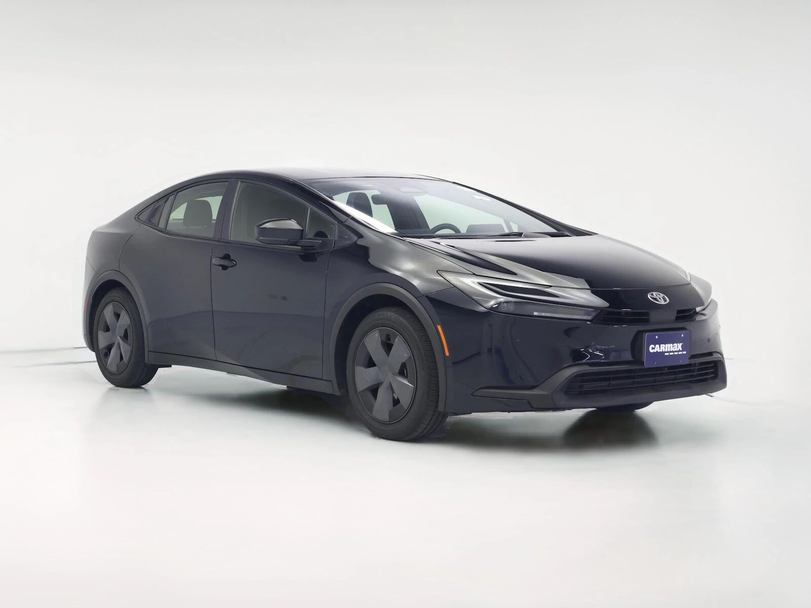 2024 TOYOTA PRIUS