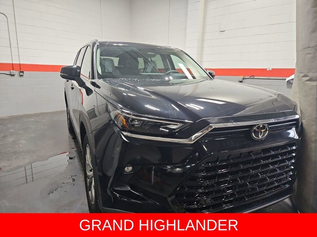 2026 TOYOTA Grand Highlander