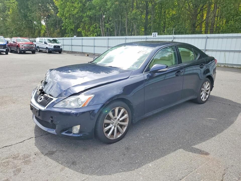 2010 LEXUS IS